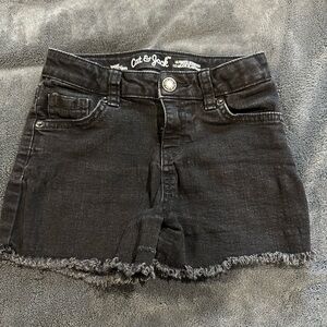 Cat & Jack girls Black Jean shorts size small 6/7